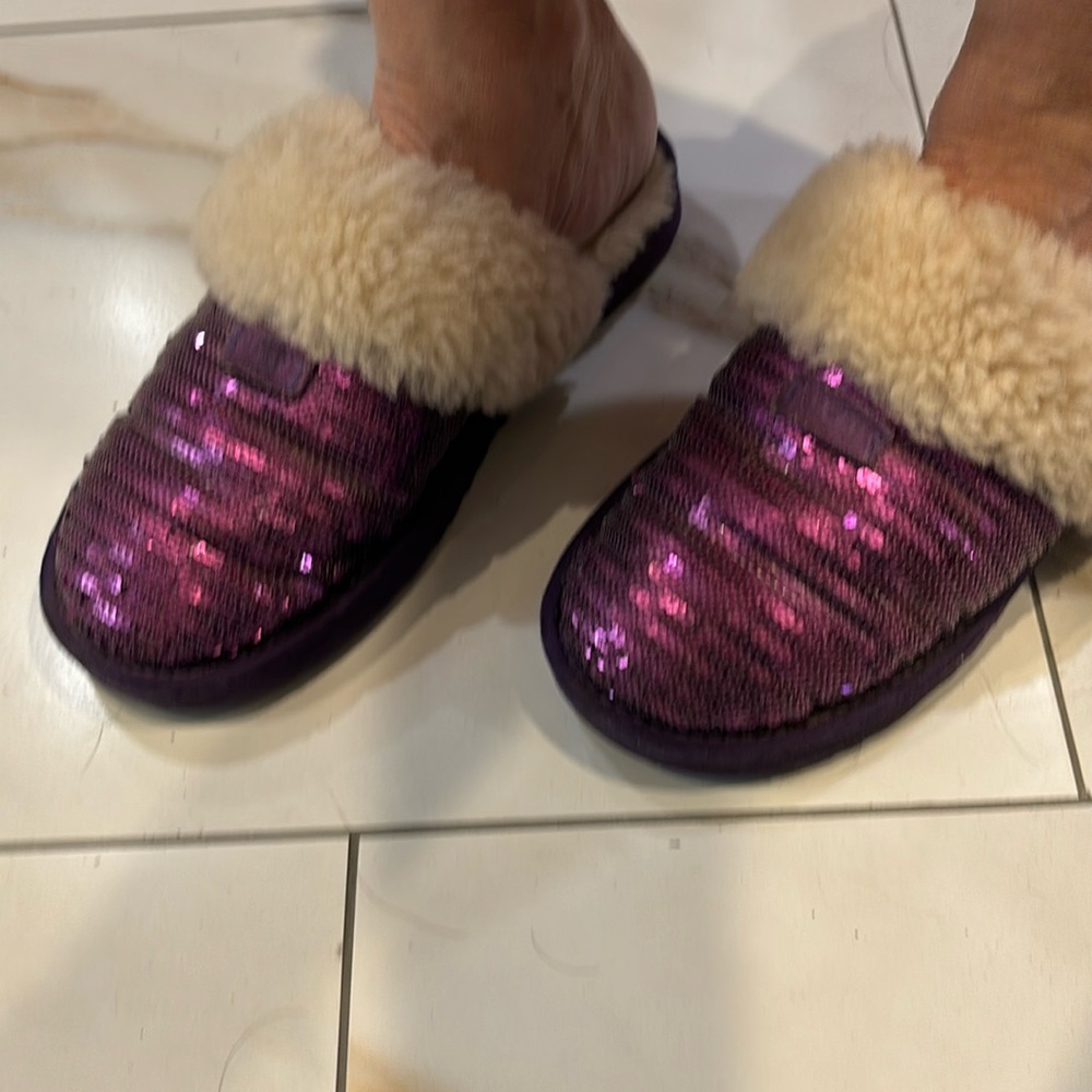 UGG Australia Women’s Sparkles slippers Shoe size 6